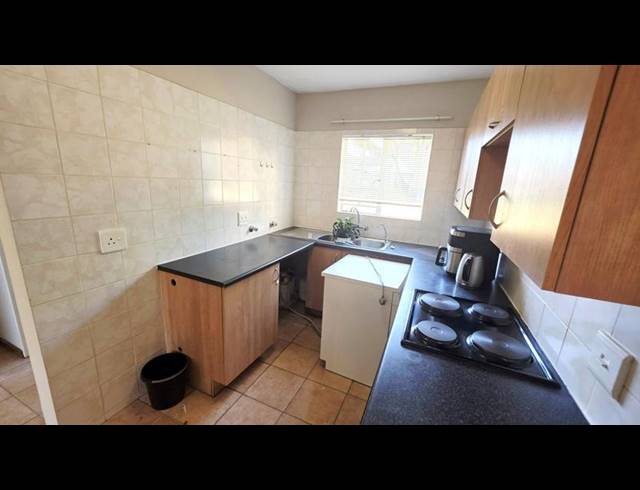 2 BEDROOM TOWNHOUSE FOR SALE IN MONTANA